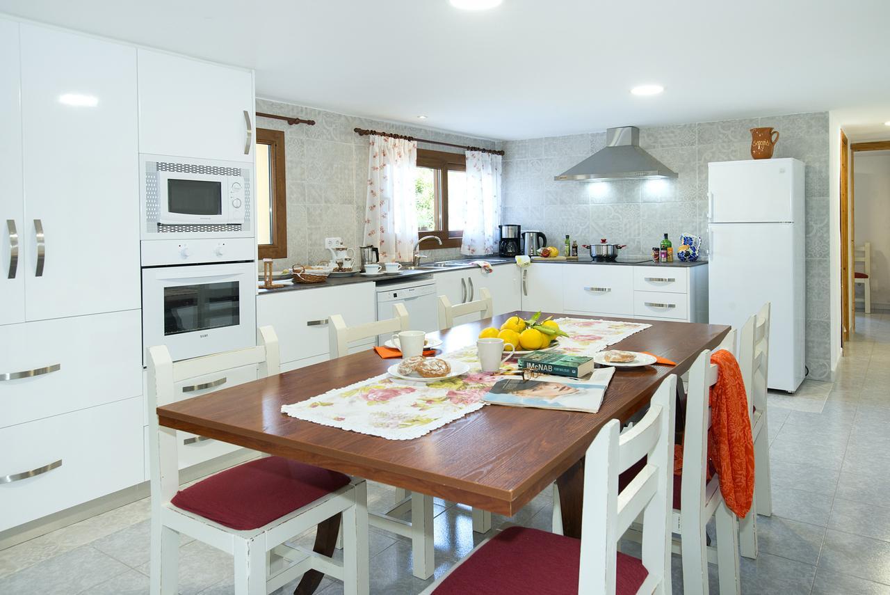 Owl Booking Villa Alqueria Alt - Fantastic Mountain Views كامبانيت المظهر الخارجي الصورة